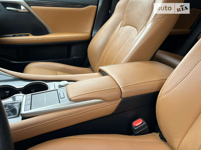 Внедорожник / Кроссовер Lexus RX 2019 в Трускавце