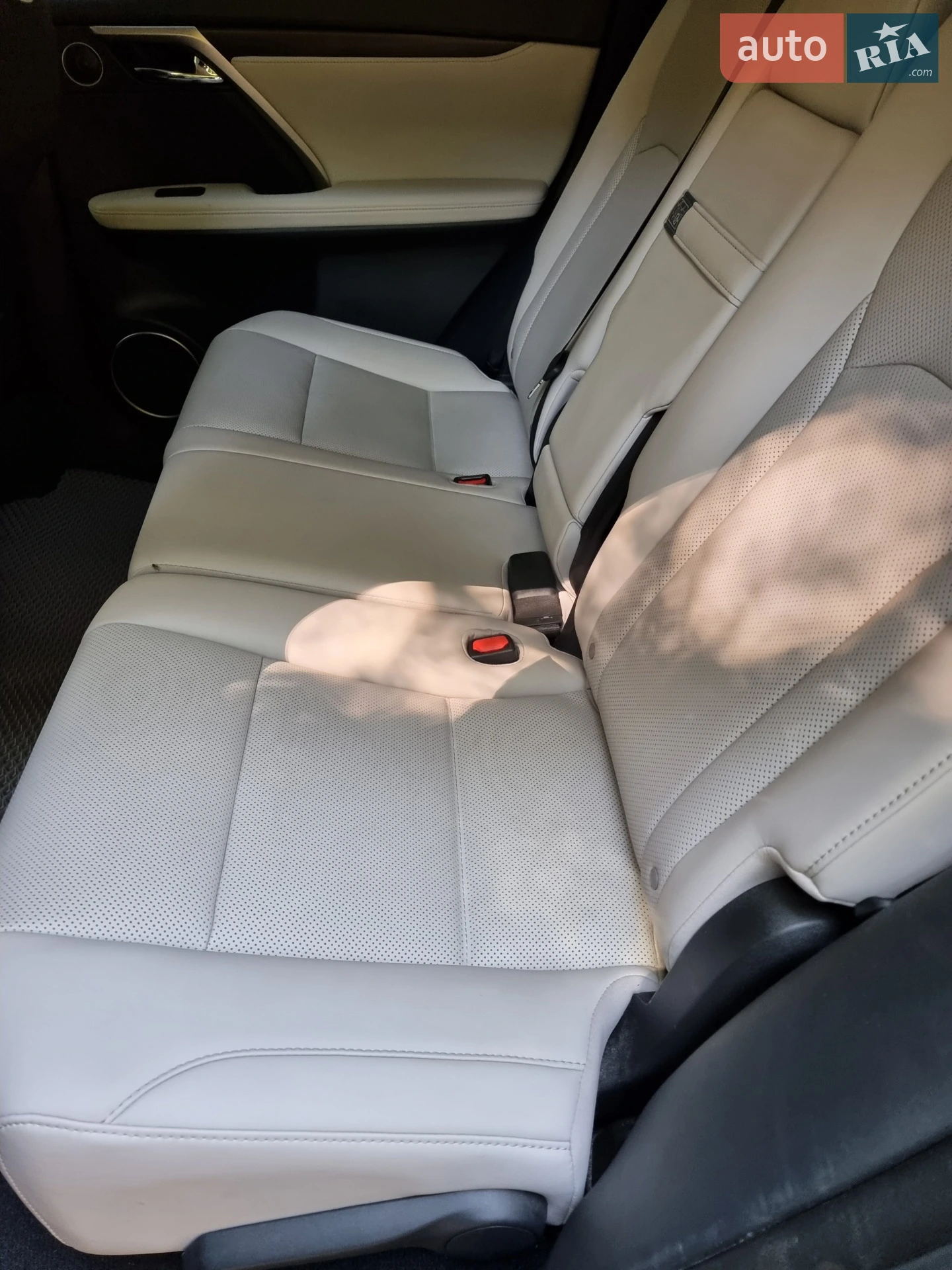 2020 Lexus RX - мініатюра 9