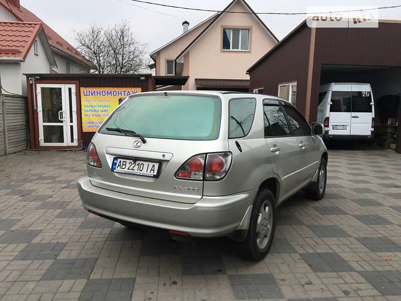 Позашляховик / Кросовер Lexus RX 2003 в Вінниці