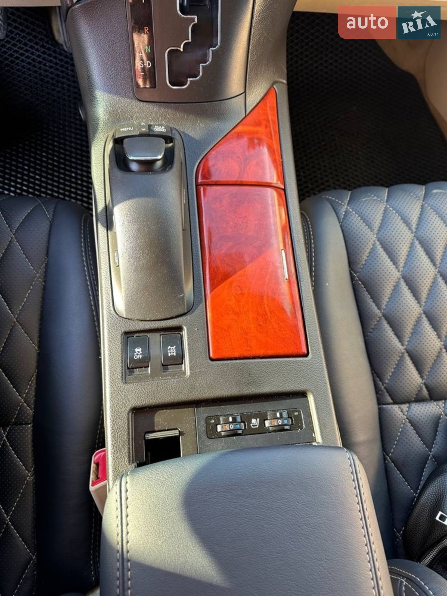 LEXUS RX 350 2010 VIN JTJBK1BA0A2418737 фото оголошення 13 з 17