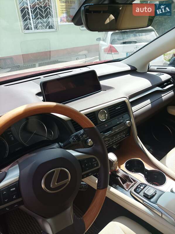Внедорожник / Кроссовер Lexus RX 2018 в Липовце