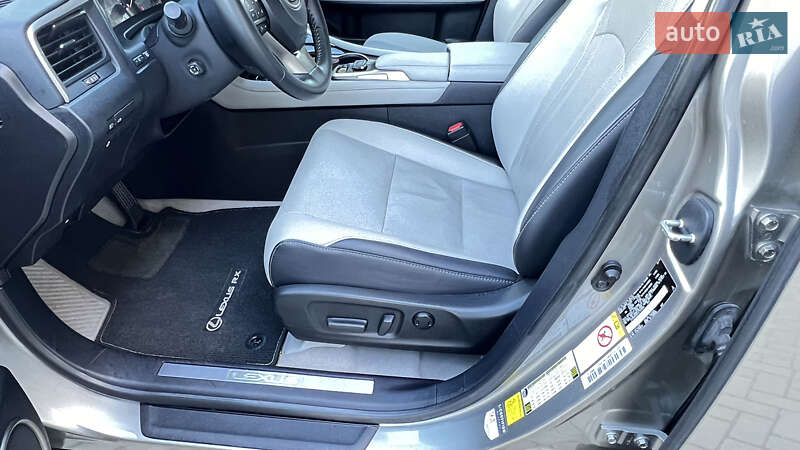 Внедорожник / Кроссовер Lexus RX 2018 в Одессе