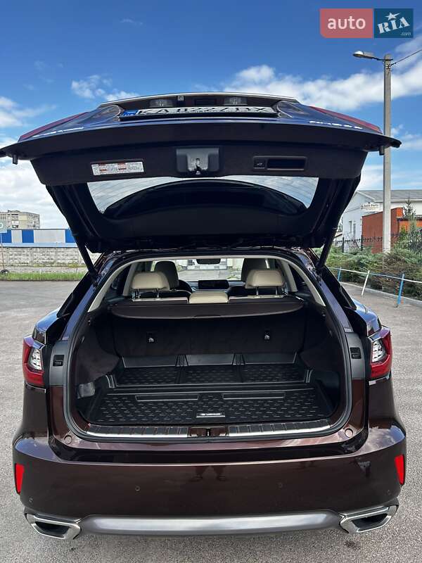 Позашляховик / Кросовер Lexus RX 2018 в Черкасах фото 9 Позашляховик / Кросовер Lexus RX 2018 в Черкасах