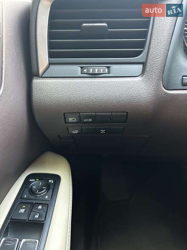 Позашляховик / Кросовер Lexus RX 2018 в Черкасах фото 18 Позашляховик / Кросовер Lexus RX 2018 в Черкасах