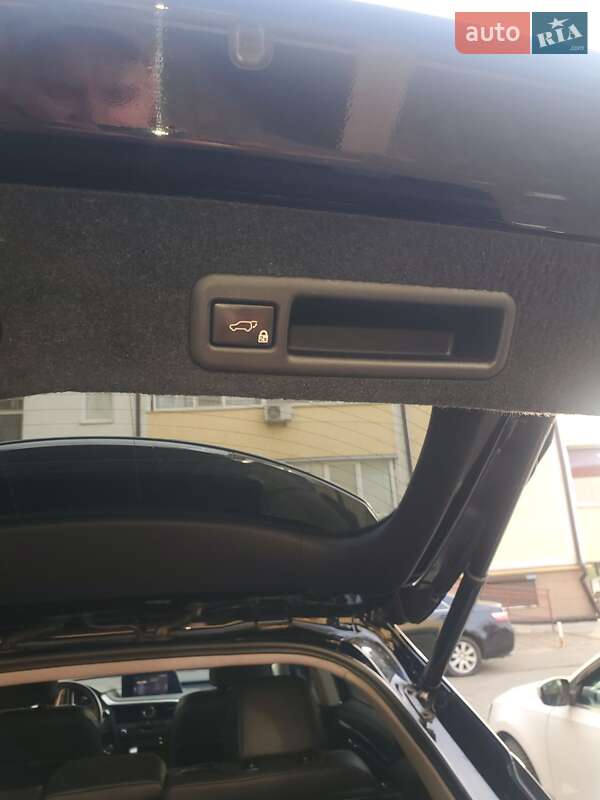 Внедорожник / Кроссовер Lexus RX 2016 в Черноморске