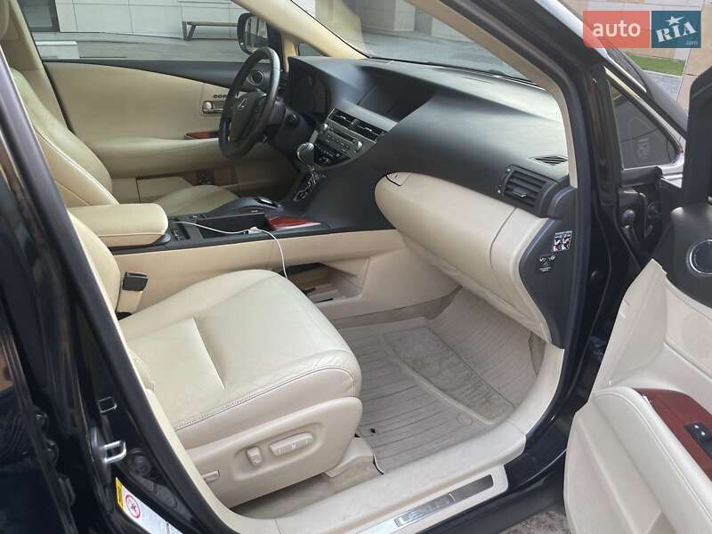 Позашляховик / Кросовер Lexus RX 2010 в Києві