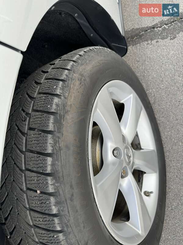 Внедорожник / Кроссовер Lexus RX 2014 в Запорожье