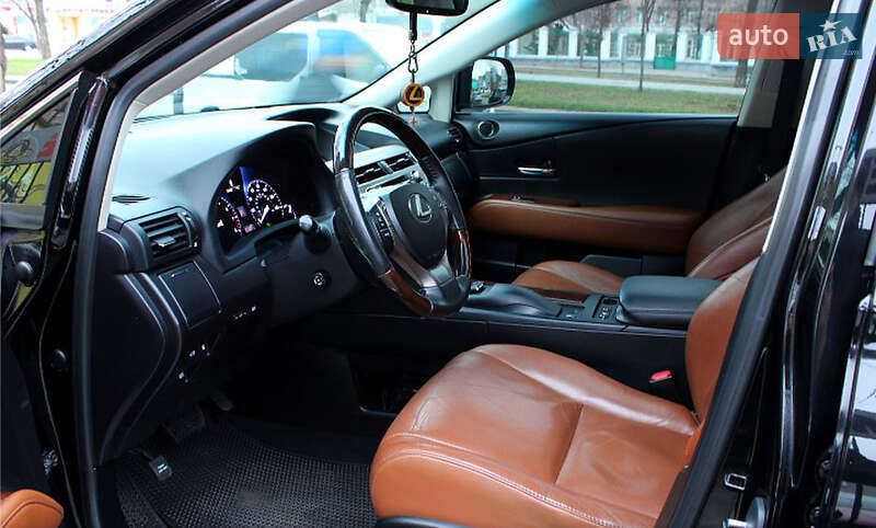 Внедорожник / Кроссовер Lexus RX 2015 в Черновцах