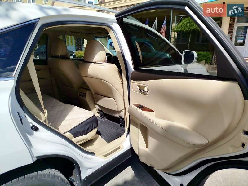 Позашляховик / Кросовер Lexus RX 2013 в Києві