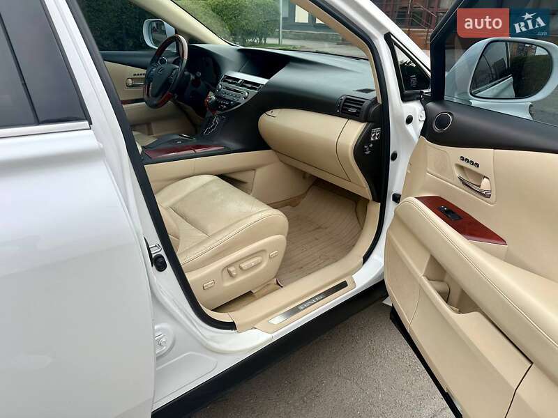 Позашляховик / Кросовер Lexus RX 2010 в Дніпрі
