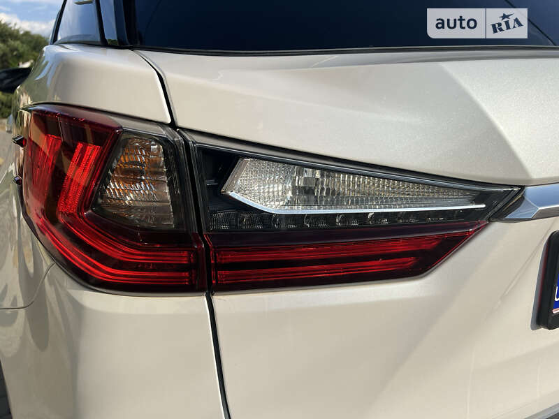 Внедорожник / Кроссовер Lexus RX 2017 в Львове