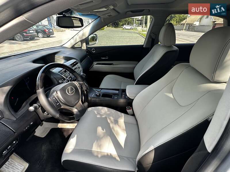 Внедорожник / Кроссовер Lexus RX 2013 в Черновцах
