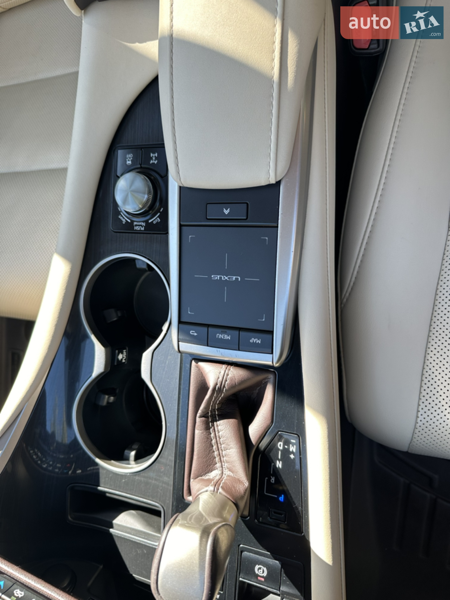 2020 Lexus RX - мініатюра 8