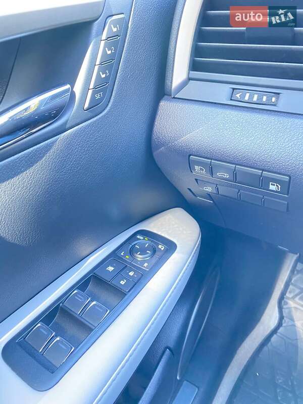 Внедорожник / Кроссовер Lexus RX 2017 в Днепре
