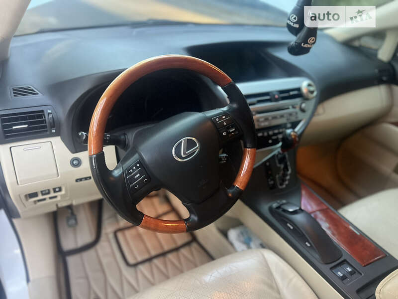 Внедорожник / Кроссовер Lexus RX 2010 в Виннице