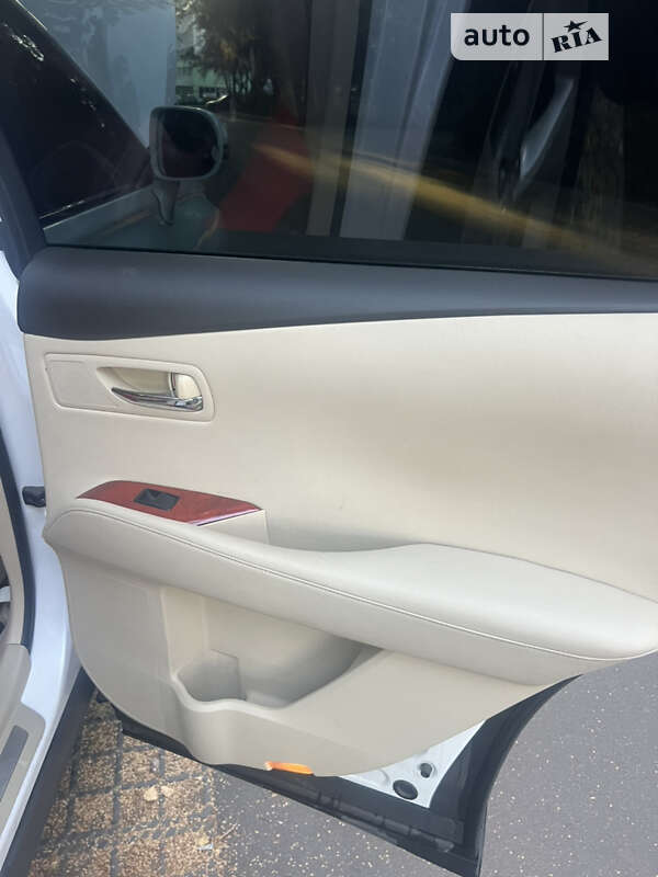 Внедорожник / Кроссовер Lexus RX 2010 в Виннице