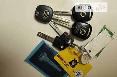 Внедорожник / Кроссовер Lexus RX 2008 в 