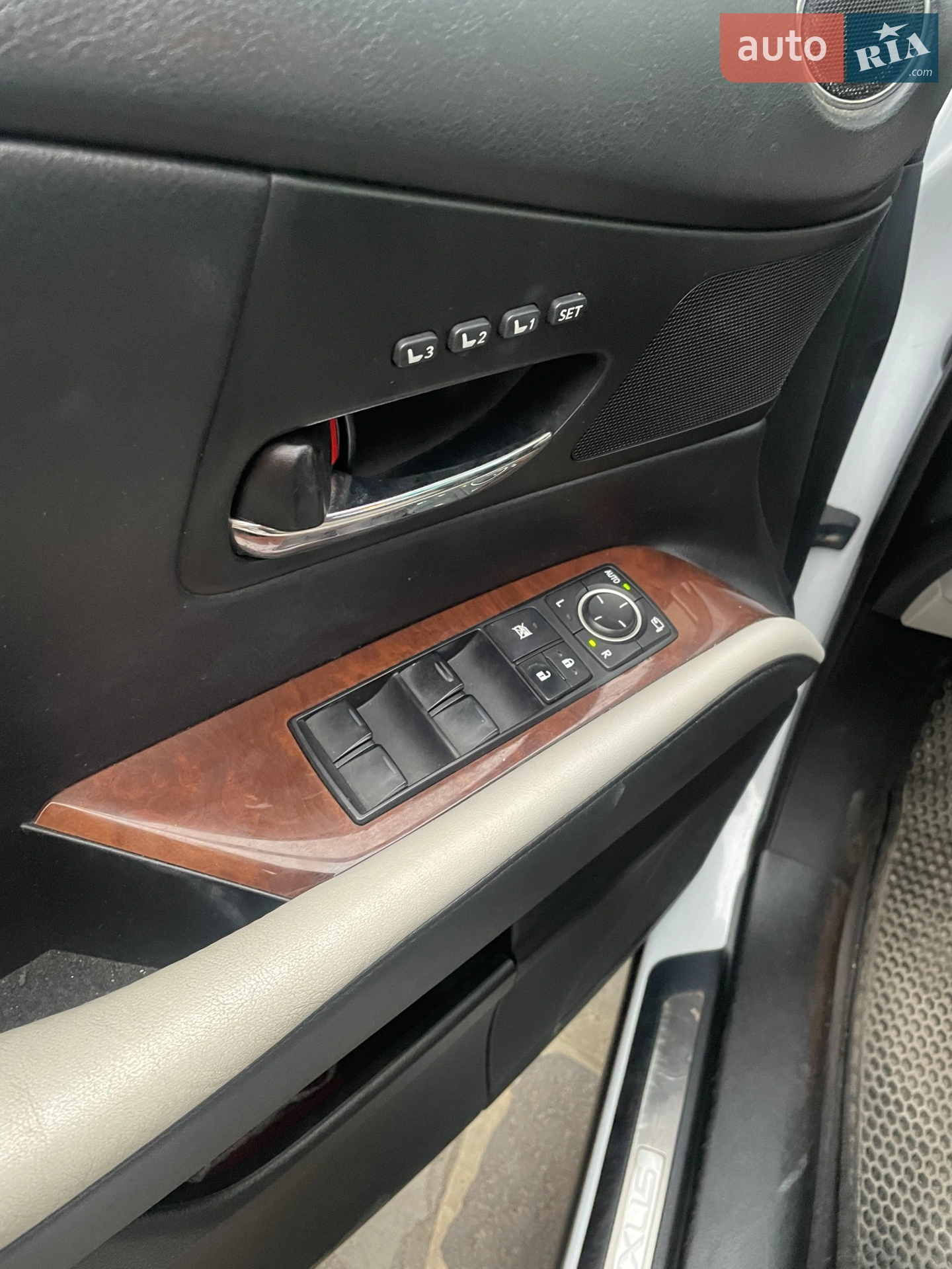 2010 Lexus RX - мініатюра 8