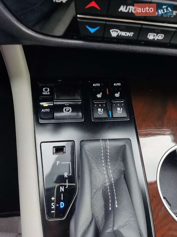Внедорожник / Кроссовер Lexus RX 2016 в Вольнянске