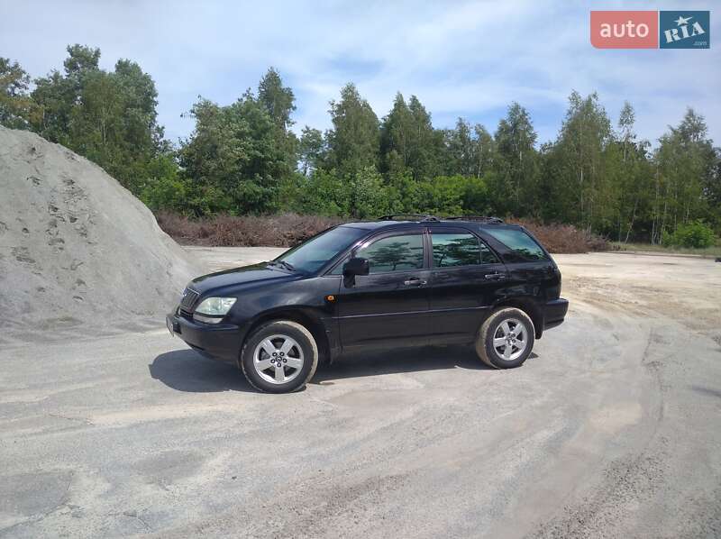 Внедорожник / Кроссовер Lexus RX 2002 в Славуте