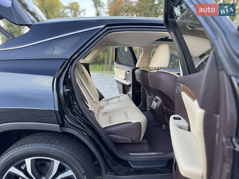 Внедорожник / Кроссовер Lexus RX 2016 в Киеве