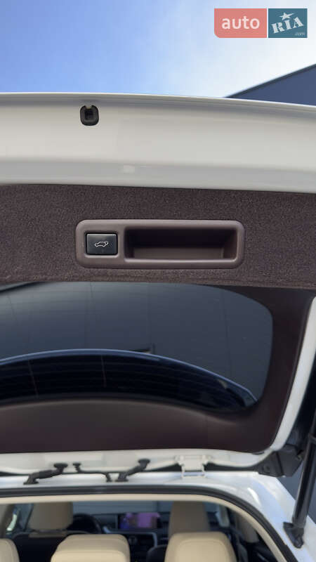 Внедорожник / Кроссовер Lexus RX 2017 в Мукачево