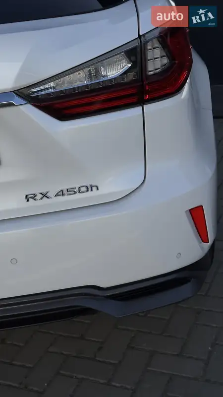 Позашляховик / Кросовер Lexus RX 2017 в 