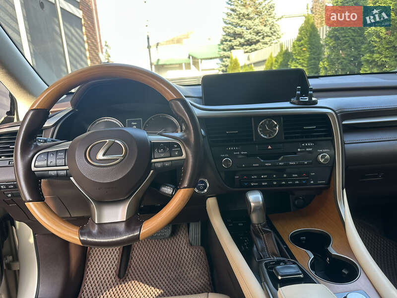Внедорожник / Кроссовер Lexus RX 2019 в Тернополе