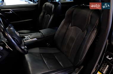 Внедорожник / Кроссовер Lexus RX 2017 в 