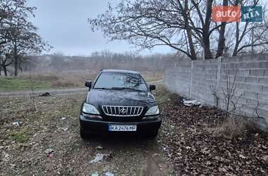 Внедорожник / Кроссовер Lexus RX 2002 в 