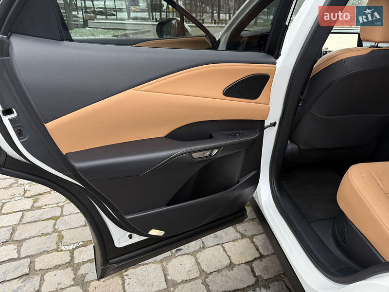 Внедорожник / Кроссовер Lexus RX 2023 в Киеве