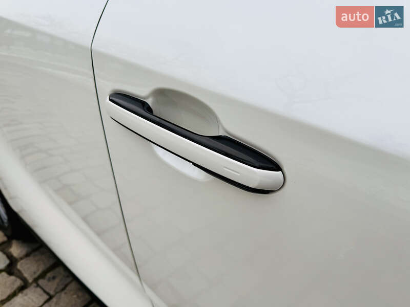 Внедорожник / Кроссовер Lexus RX 2023 в Киеве