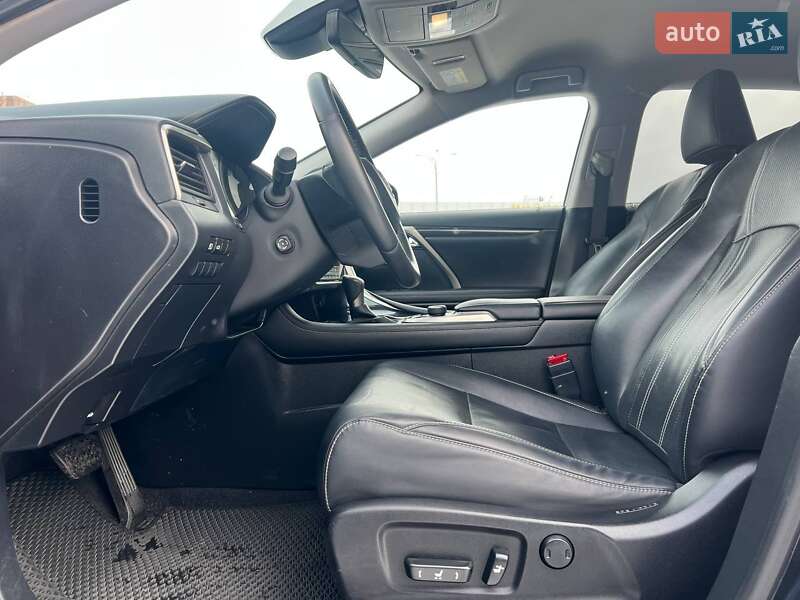 Внедорожник / Кроссовер Lexus RX 2017 в Киеве фото 29 Внедорожник / Кроссовер Lexus RX 2017 в Киеве