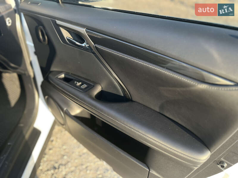 Позашляховик / Кросовер Lexus RX 2017 в Софіївській Борщагівці