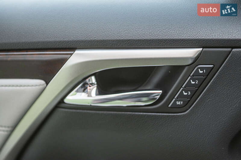 Внедорожник / Кроссовер Lexus RX 2018 в Одессе фото 31 Внедорожник / Кроссовер Lexus RX 2018 в Одессе