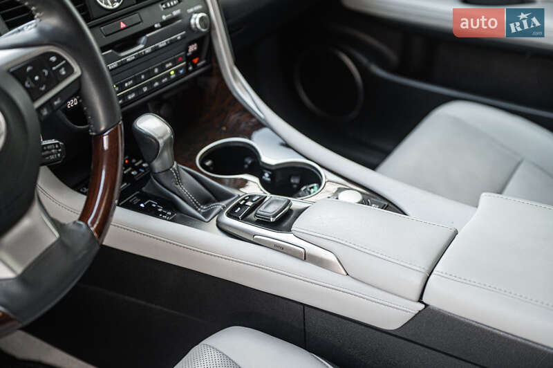 Внедорожник / Кроссовер Lexus RX 2018 в Одессе фото 35 Внедорожник / Кроссовер Lexus RX 2018 в Одессе