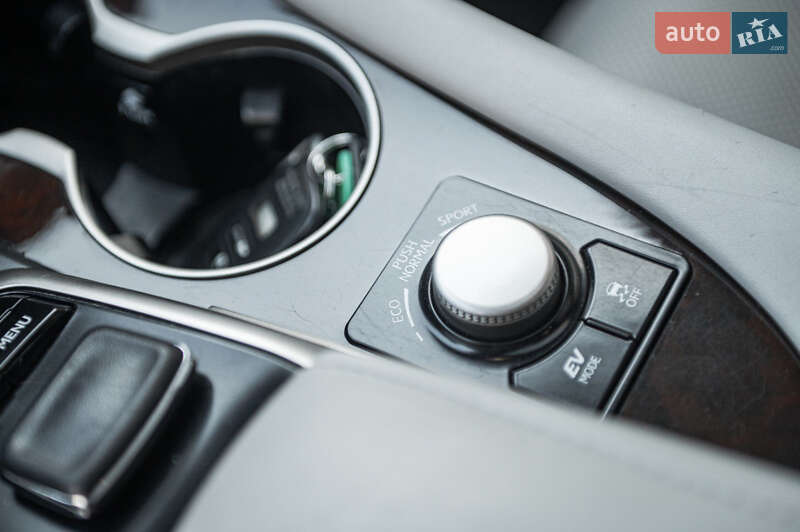 Внедорожник / Кроссовер Lexus RX 2018 в Одессе фото 46 Внедорожник / Кроссовер Lexus RX 2018 в Одессе