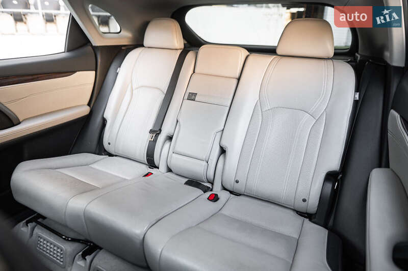 Внедорожник / Кроссовер Lexus RX 2018 в Одессе фото 55 Внедорожник / Кроссовер Lexus RX 2018 в Одессе