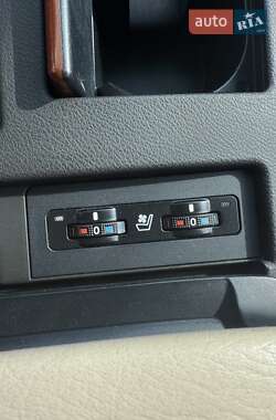 Внедорожник / Кроссовер Lexus RX 2011 в 