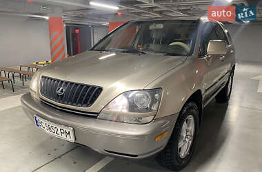Внедорожник / Кроссовер Lexus RX 1999 в 
