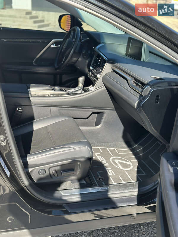 Позашляховик / Кросовер Lexus RX 2019 в Тернополі фото 9 Позашляховик / Кросовер Lexus RX 2019 в Тернополі