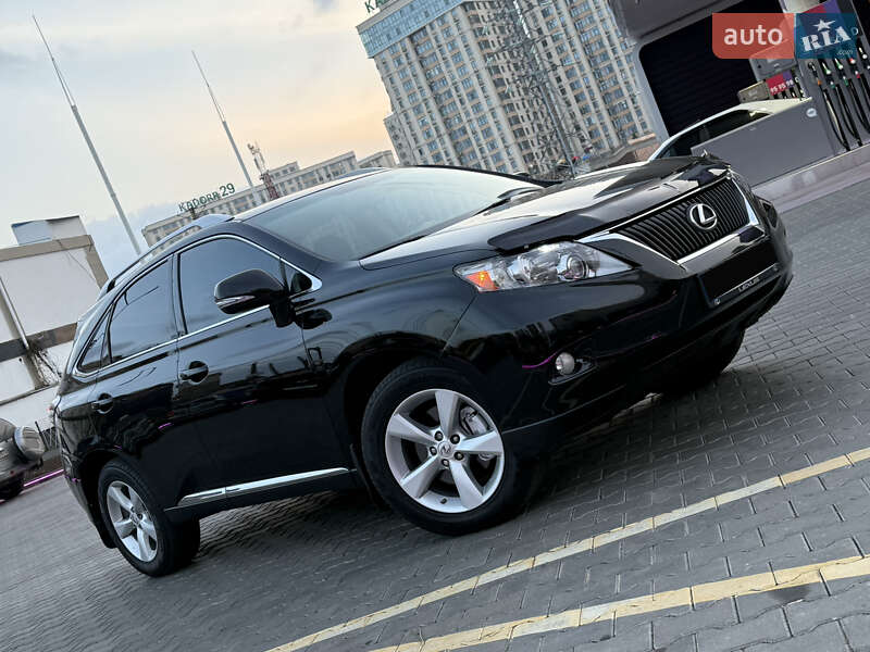 Позашляховик / Кросовер Lexus RX 2010 в 