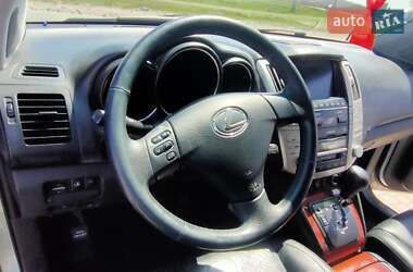 Внедорожник / Кроссовер Lexus RX 2004 в 