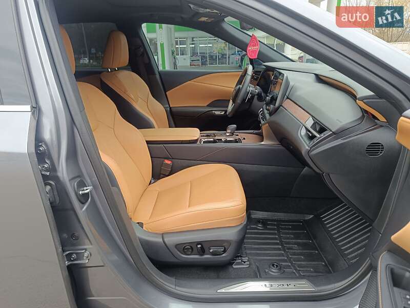 Позашляховик / Кросовер Lexus RX 2023 в Одесі