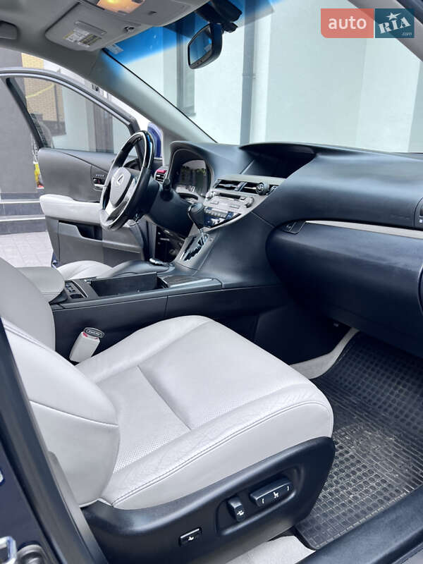 Позашляховик / Кросовер Lexus RX 2014 в Рівному