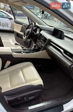 Позашляховик / Кросовер Lexus RX 2016 в 