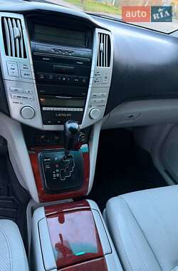 Позашляховик / Кросовер Lexus RX 2007 в 