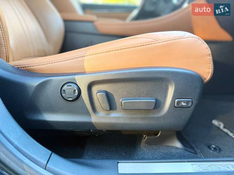 Внедорожник / Кроссовер Lexus RX 2022 в Дрогобыче