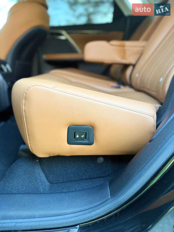 Внедорожник / Кроссовер Lexus RX 2022 в Дрогобыче