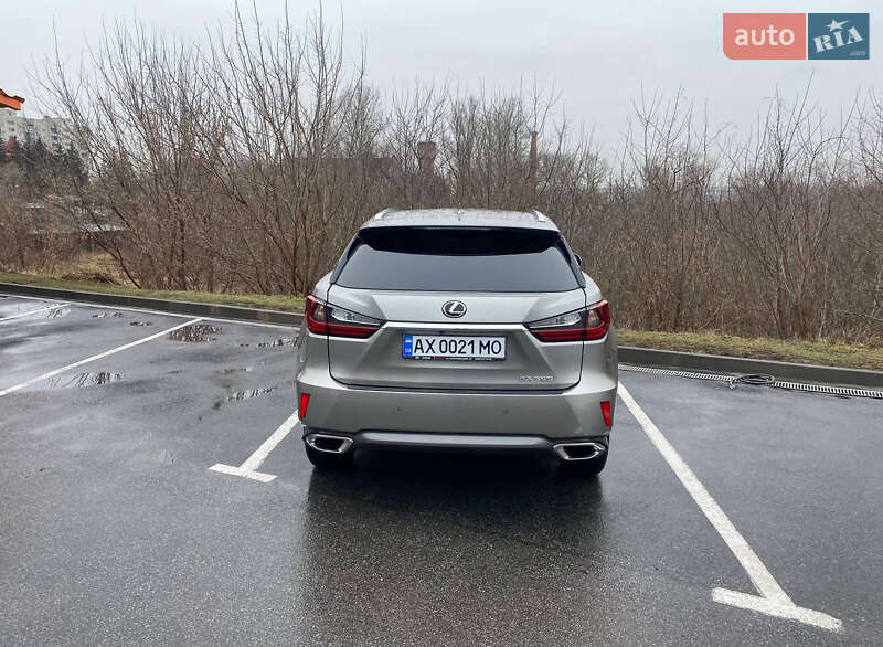 Позашляховик / Кросовер Lexus RX 2017 в Полтаві